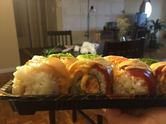 Crazy tuna roll (front half)