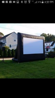 Screen set up in side yard