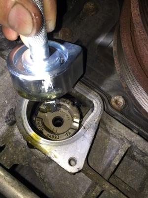 special tool to align high pressure fuel pump in 2011 Range Rover