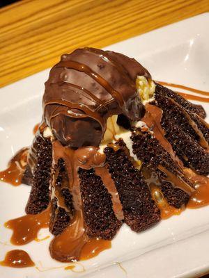 Molten lava cake