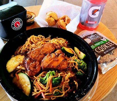 Salmon, steak bowl, yakisoba noodles & Veges with edamame, crab rangoon and choc. chip cookie