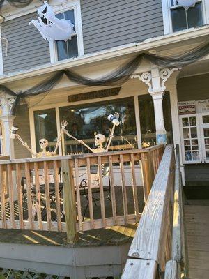 Cute Halloween decor!