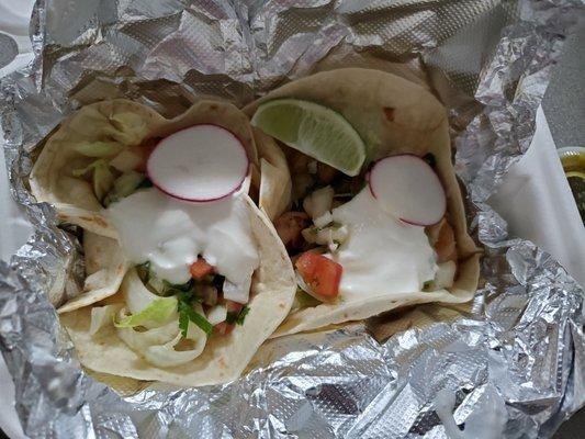 Fish taco with flour tortillas