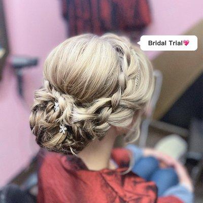 Bridal hair and makeup