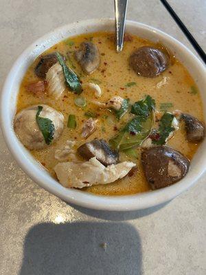 Tom yum soup