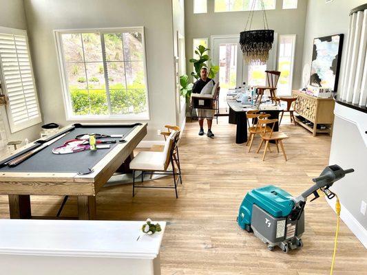 Hardwood Floor Cleaning