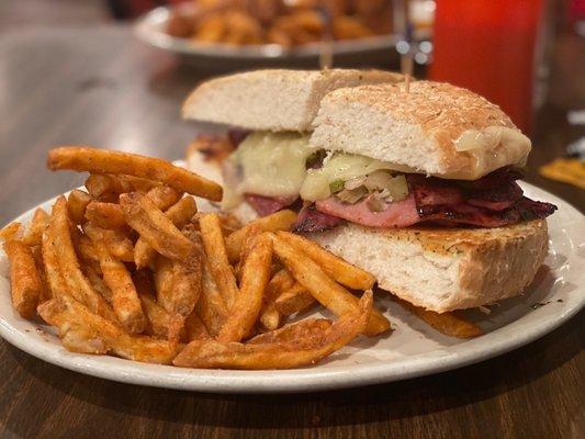 Muffuletta - they call it only a 1/4, but it's an entire half! And them fries are very tasty.