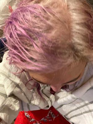 Purple shampoo for blonde hair not supposed to dye purple