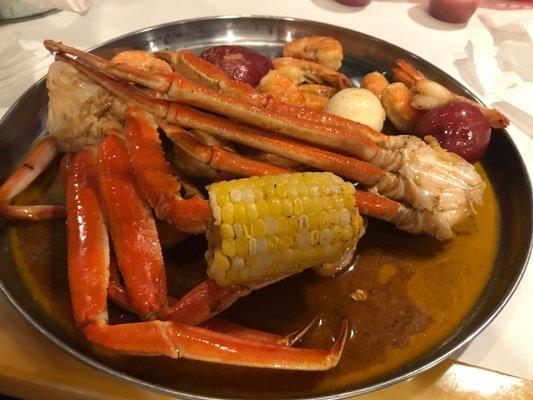 Combo special 1 lb crab legs & 1/2 lb shrimp