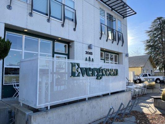 Front entrance of Evergreen Coffee Shop on Pine.