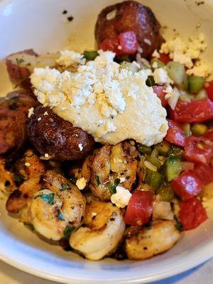 Shrimp platter with rice and lemon potatoes