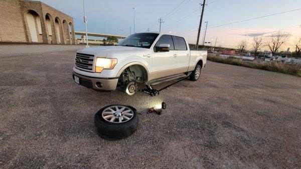 Emergency Road Service  tire change