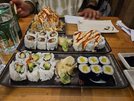 Spicy Crunchy Roll, Spicy Tuna Roll, Spicy Scallop Roll, New York Roll, and Oshinko Roll.