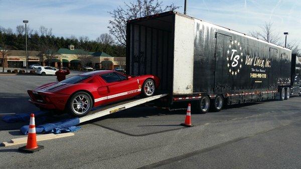 Enclosed Trailer to safely transport your car