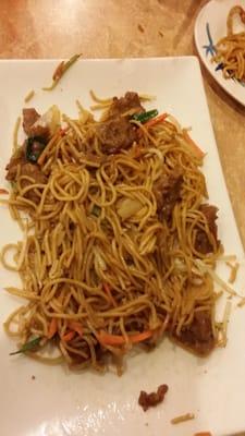 Beef lo mein