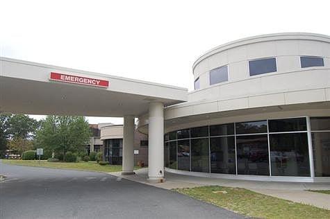 Emergency Room Entrance to Johnson Memorial Medical Center in Stafford Ct