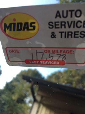 This shows the recommended mileage for next oil change