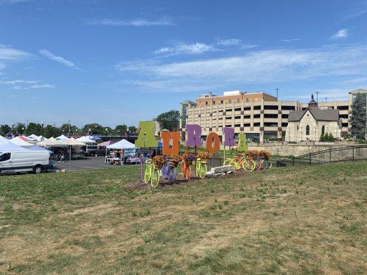 Welcome to Aurora Farmer's Market