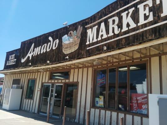 Amado Mini Market