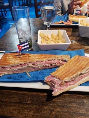 Havana Blue Sandwich