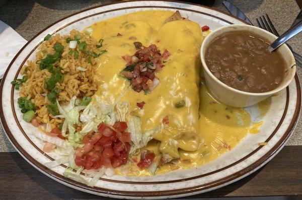 Fajitas Enchiladas with rice and Borracho Beans