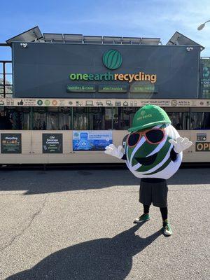 The recycle mascot!