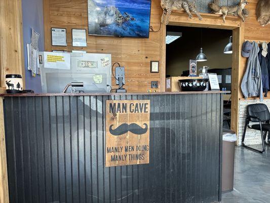 ManCave Salon