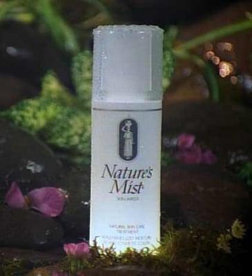 Natures mist face of the water ..delivers what the skin really needs..REAL MOISTURE..pure, chemical free, and pH balanced