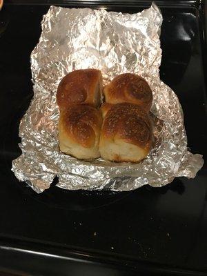 2 Bread rolls  with salad order