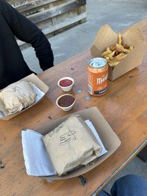 Patty melt, surf shack burger & side of fries!