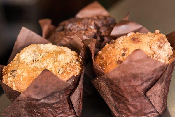 Muffins
Apple Cinnamon Pecan, Banana Nut, Blueberry, Chocolate