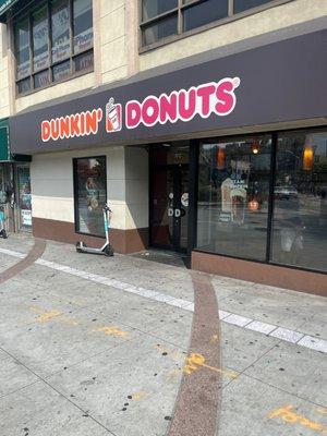 Dunkin Donuts