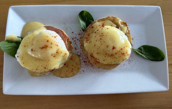 Eggs Benedict