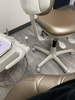 Everything is dirty full of hair they have their personal phone chargers next to the patient chair. This place is extremely gross