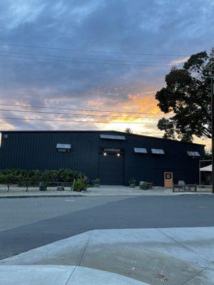 Healdsburg's beautiful sunset over Longboard