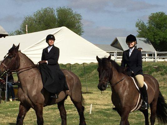 We love the old school look, Jen!  Can wait for the next sidesaddle clinic with Texas Ladies Aside.