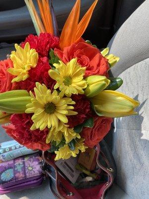 A very lovely bridal bouquet .