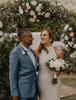 Archway flowers and bouquet.