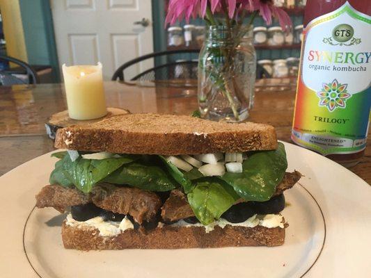 Hermosa Beach Roast Beef Sandwich