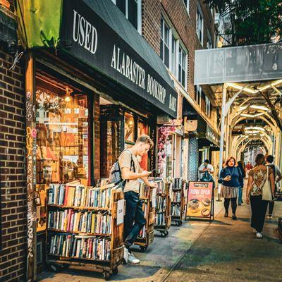 Alabaster Bookshop