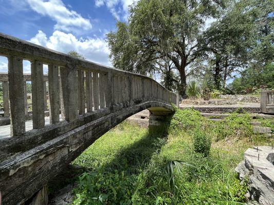 Bridge 1 of 2 Wonder House