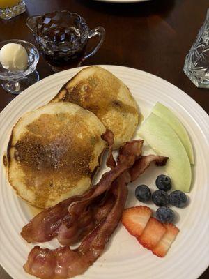 Blueberry  pancakes with the most amazing maple  syrup