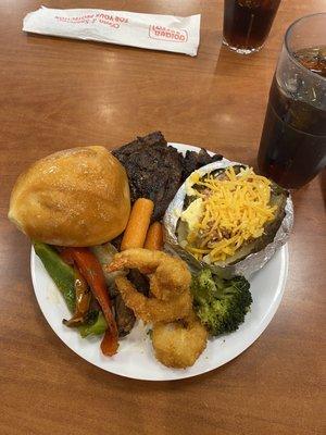 Golden Corral Buffet & Grill