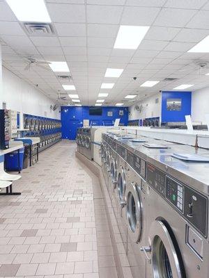 New Town Laundromat