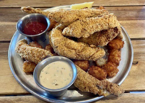 Catfish platter with tots.