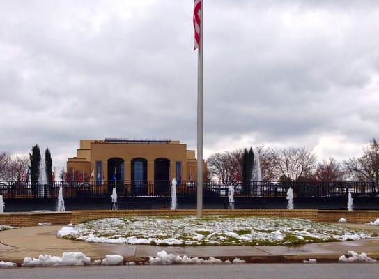 Rodeheavor Auditorium and front fountain