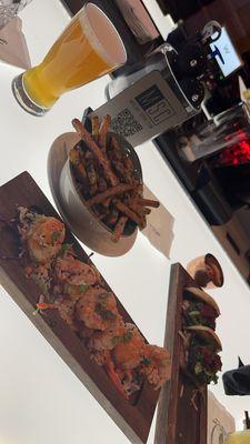 Truffle fries, short ribs sliders & bang bang shrimp