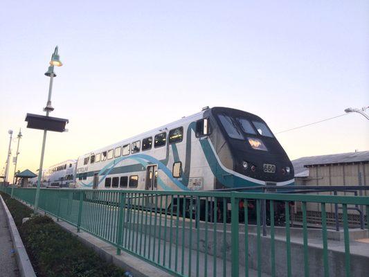 Ventura - East Metrolink Station