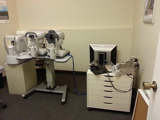 Comprehensive Eye Exams with a Complete Health check of the eye