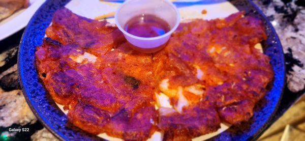 Kinchi pancake (김치 전)